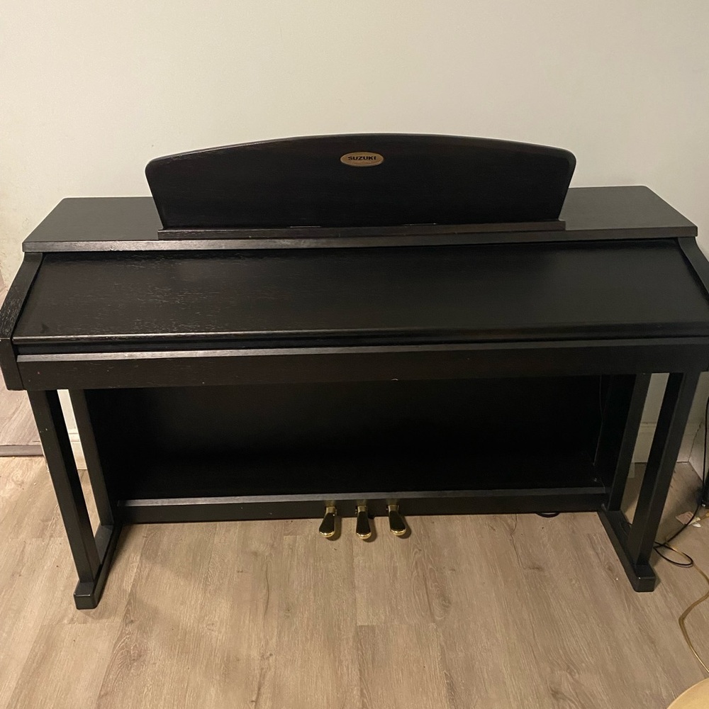 Suzuki Digital Piano
